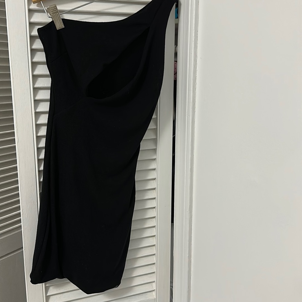 Mini black dress almost new very good conditions